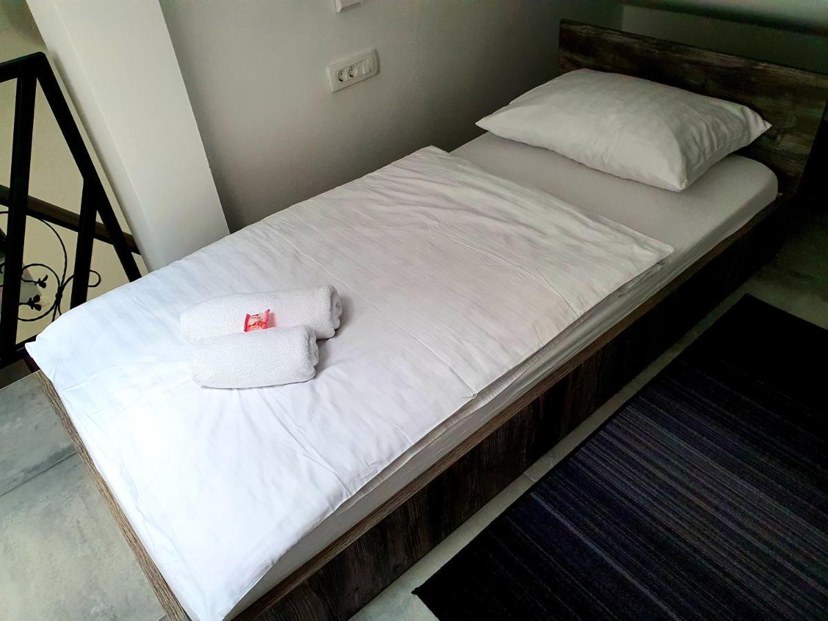 Central Luxury Apartments Varaždin Екстериор снимка